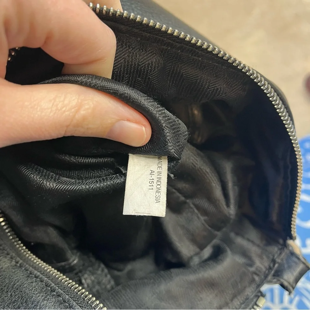 Michael Kors Corinne Black Pebbled Leather Tassel Large Boho Shoulder Bag - Picture 8 of 10